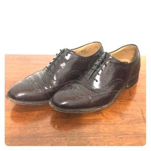 Men’s dress shoes